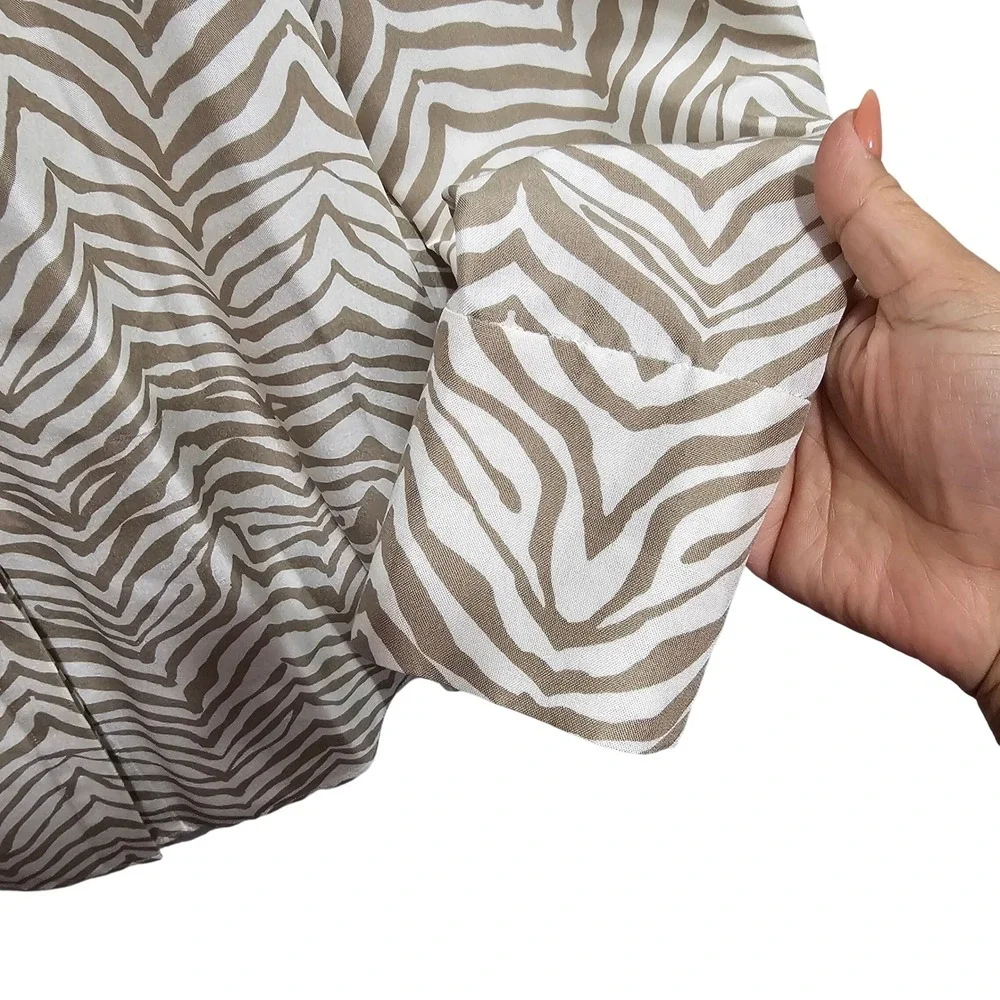 Lafayette 148 - Tan & Cream Zebra Print Button Front Long Sleeves Blouse Size S - Picture 4 of 10